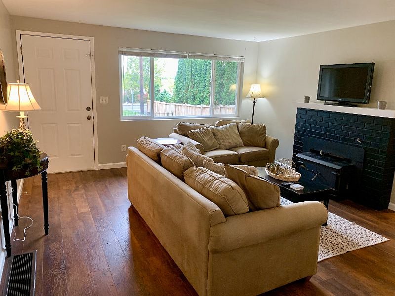 Furnished Finder property 604759_1 photo 5