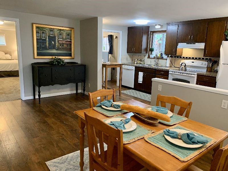 Furnished Finder property 604759_1 photo 11