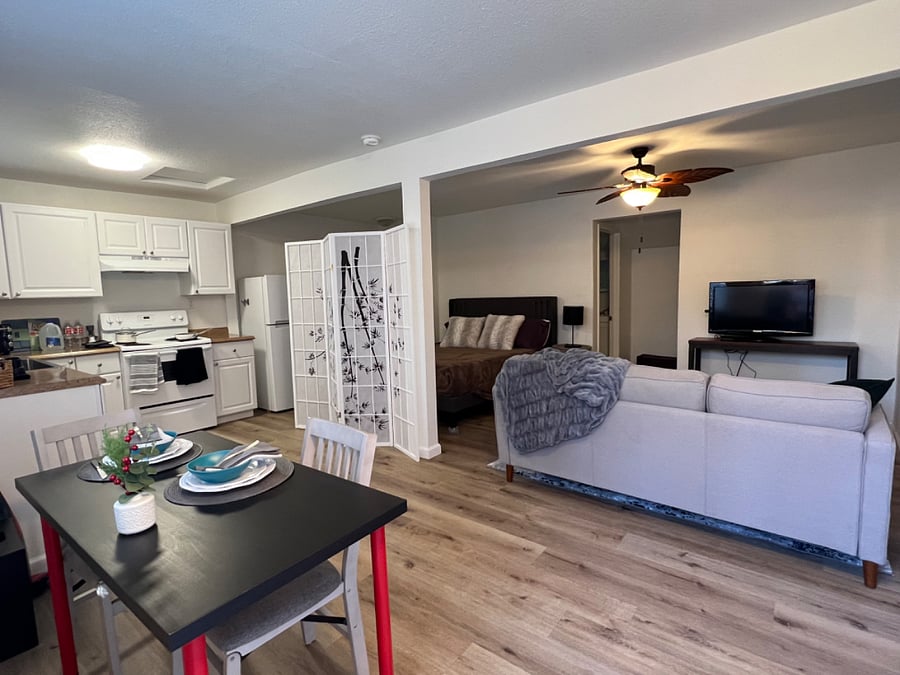 Furnished Finder property 604805_1 photo 1