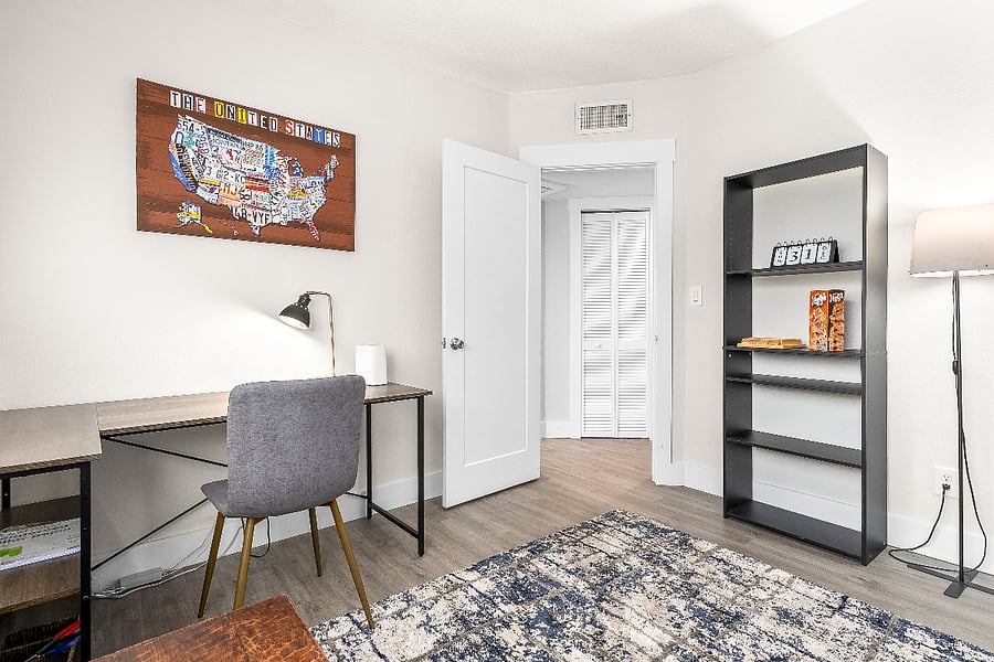 Furnished Finder property 604829_1 photo 14