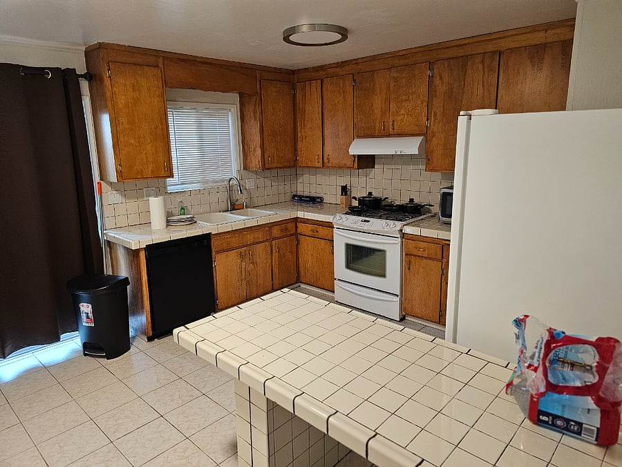 Furnished Finder property 604867_1 photo 4
