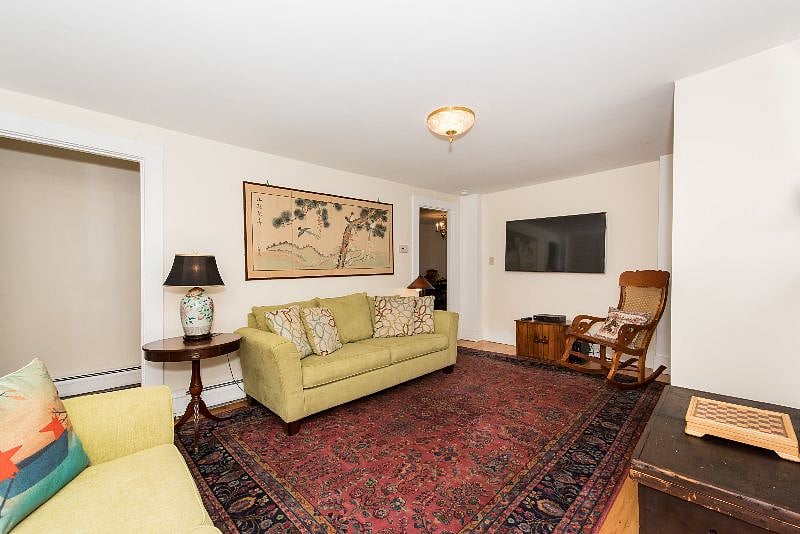 Furnished Finder property 604981_1 photo 17