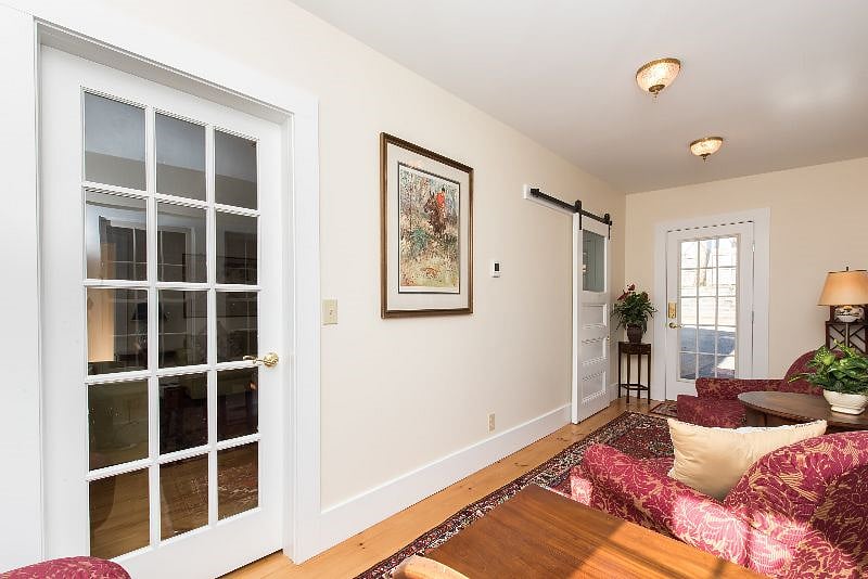 Furnished Finder property 604981_1 photo 19