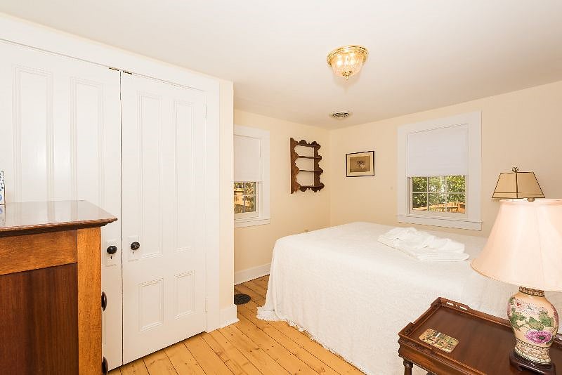 Furnished Finder property 604981_1 photo 30