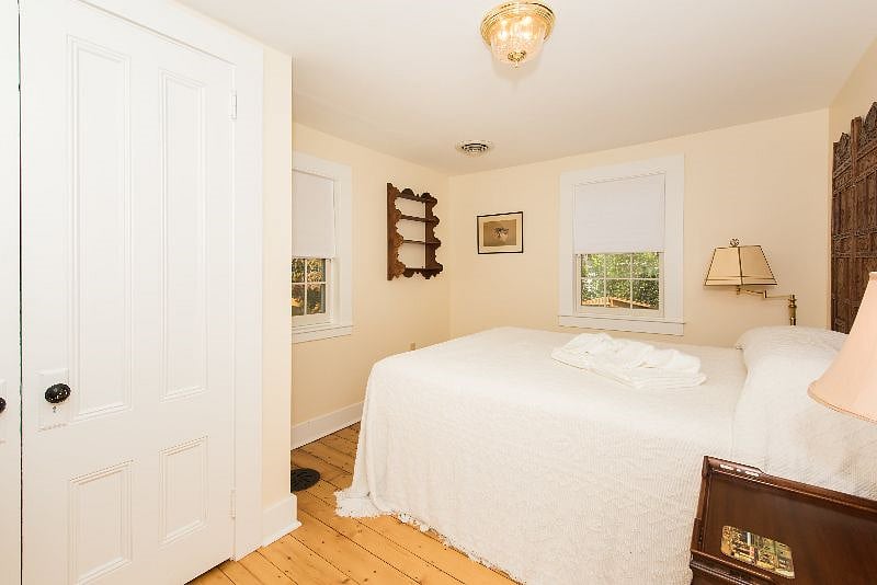 Furnished Finder property 604981_1 photo 31