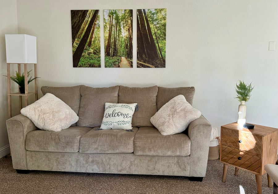 Furnished Finder property 604982_1 photo 4