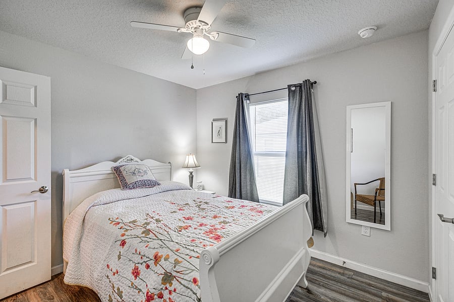 Furnished Finder property 605021_1 photo 13