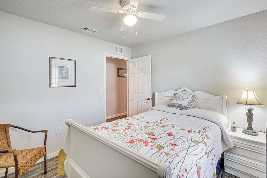 Furnished Finder property 605021_1 photo 12