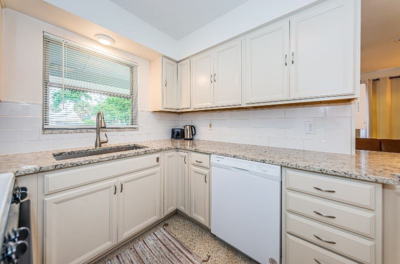 Furnished Finder property 605031_1 photo 10