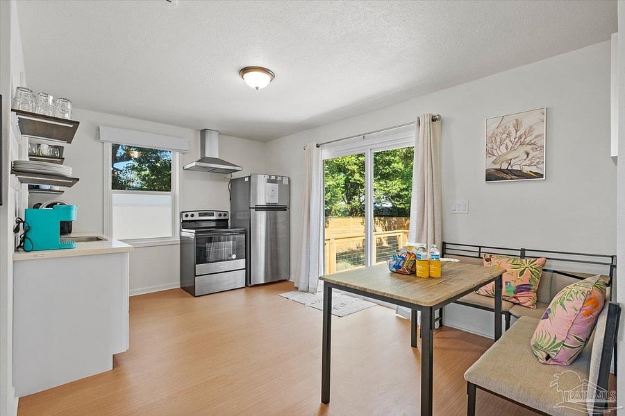 Furnished Finder property 605054_1 photo 6