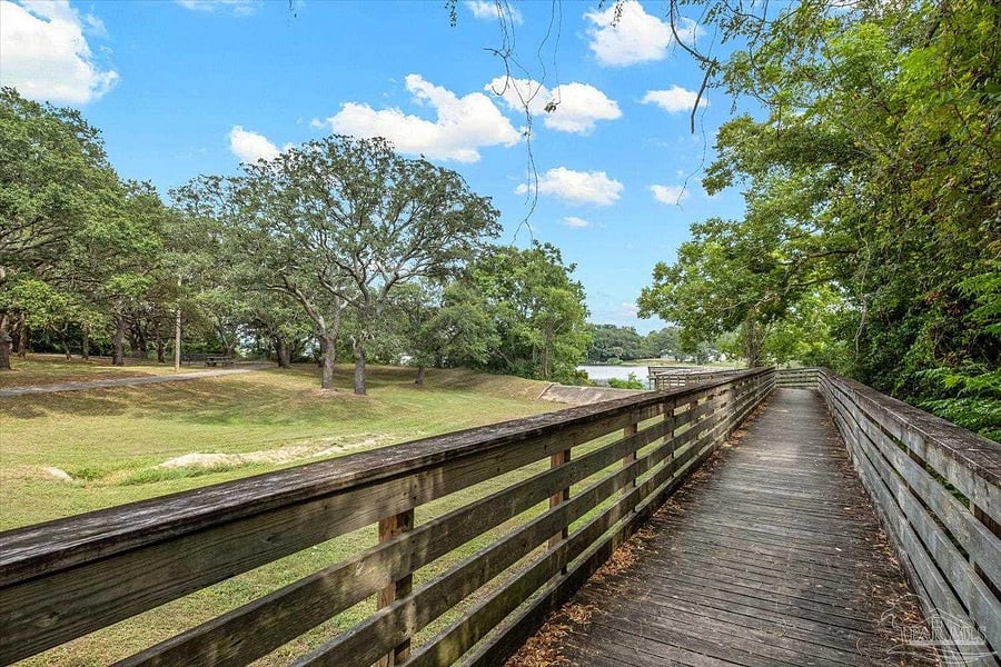 Furnished Finder property 605054_1 photo 22