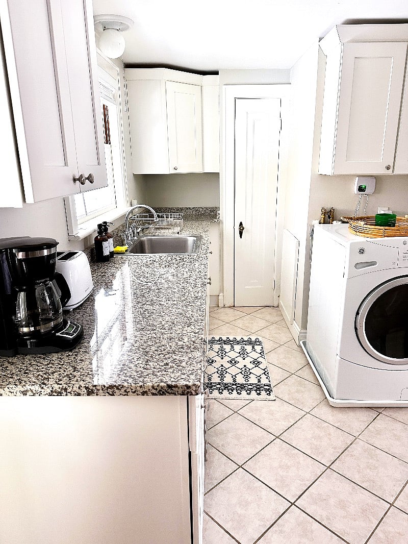Furnished Finder property 605112_1 photo 18