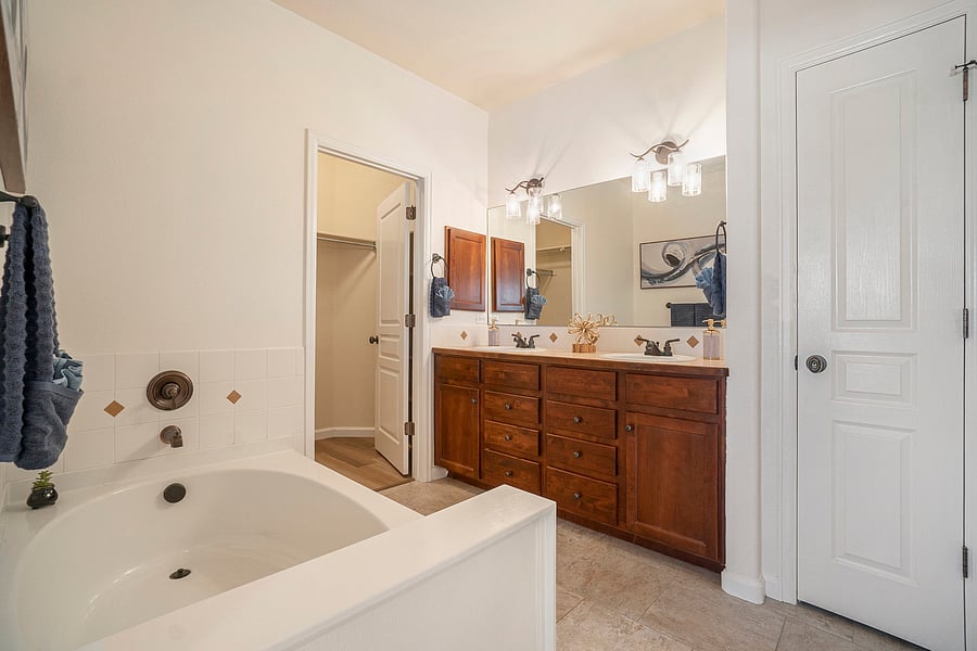 Furnished Finder property 605125_1 photo 11