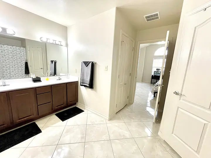 Furnished Finder property 605127_1 photo 12