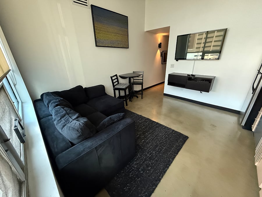 Furnished Finder property 605176_1 photo 3