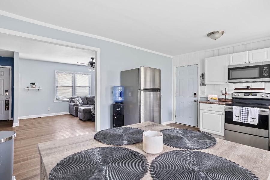 Furnished Finder property 605220_1 photo 10