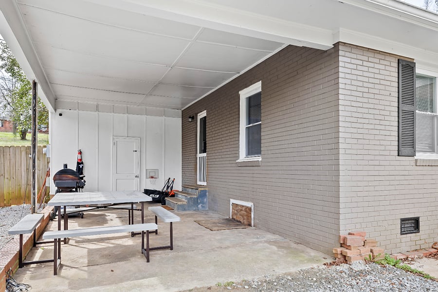 Furnished Finder property 605220_1 photo 12