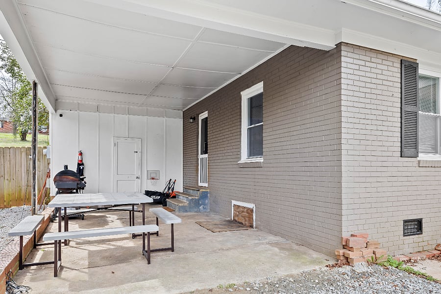 Furnished Finder property 605220_1 photo 22
