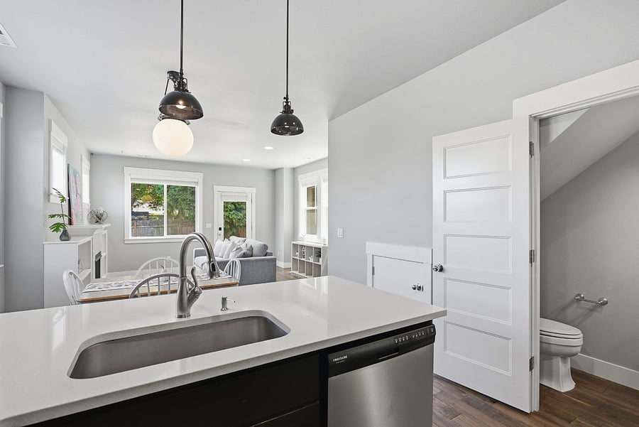 Furnished Finder property 605290_1 photo 6