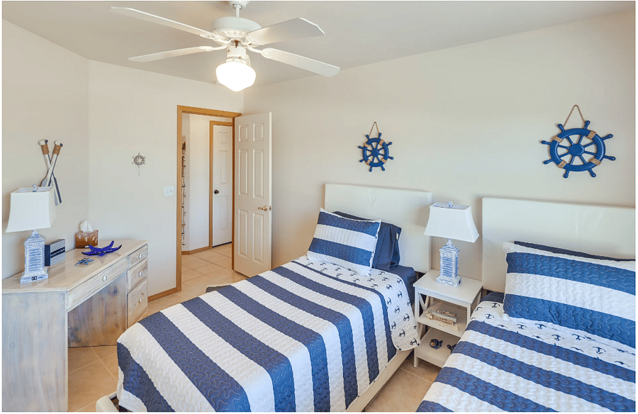 Two Twin Beds (Great for Kids Room)
