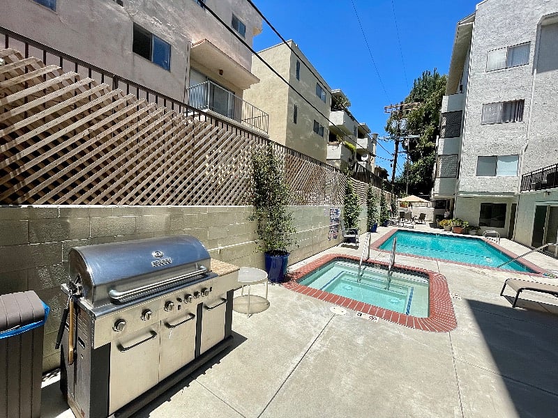 Furnished Finder property 605326_1 photo 10