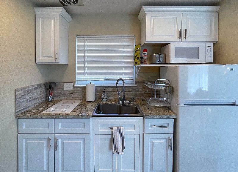 Furnished Finder property 605353_2 photo 6