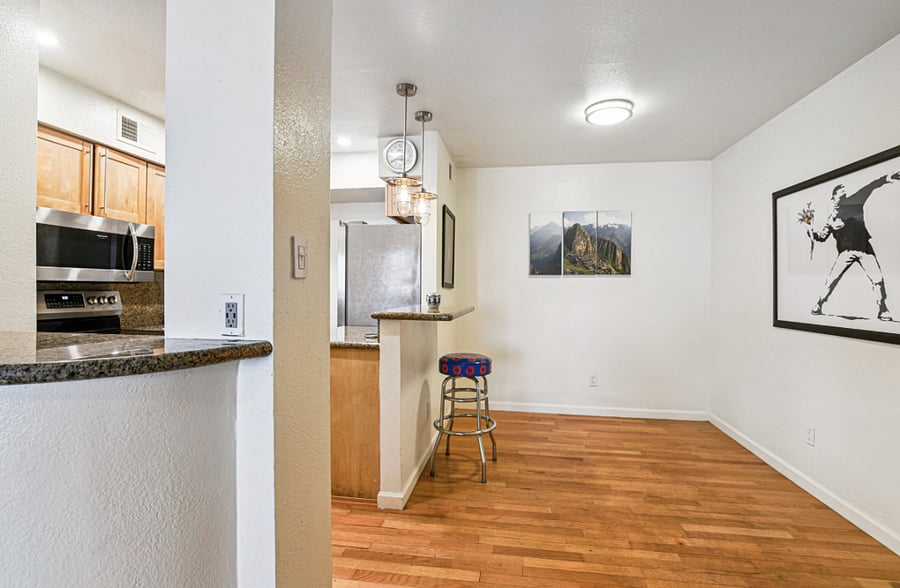 Furnished Finder property 605357_1 photo 4