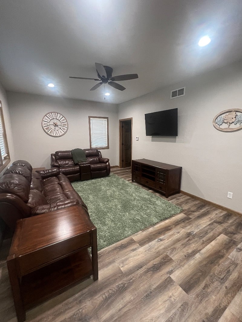 Furnished Finder property 605403_1 photo 4