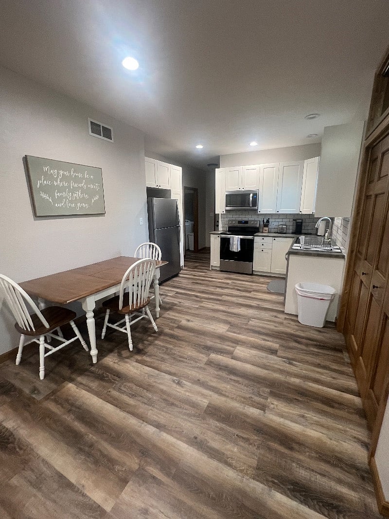 Furnished Finder property 605403_1 photo 3
