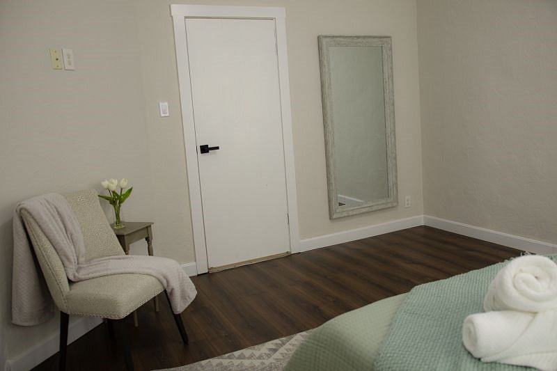 Furnished Finder property 605435_1 photo 9