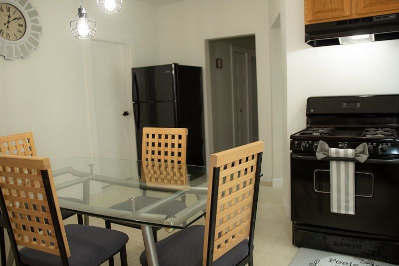 Furnished Finder property 605435_1 photo 18