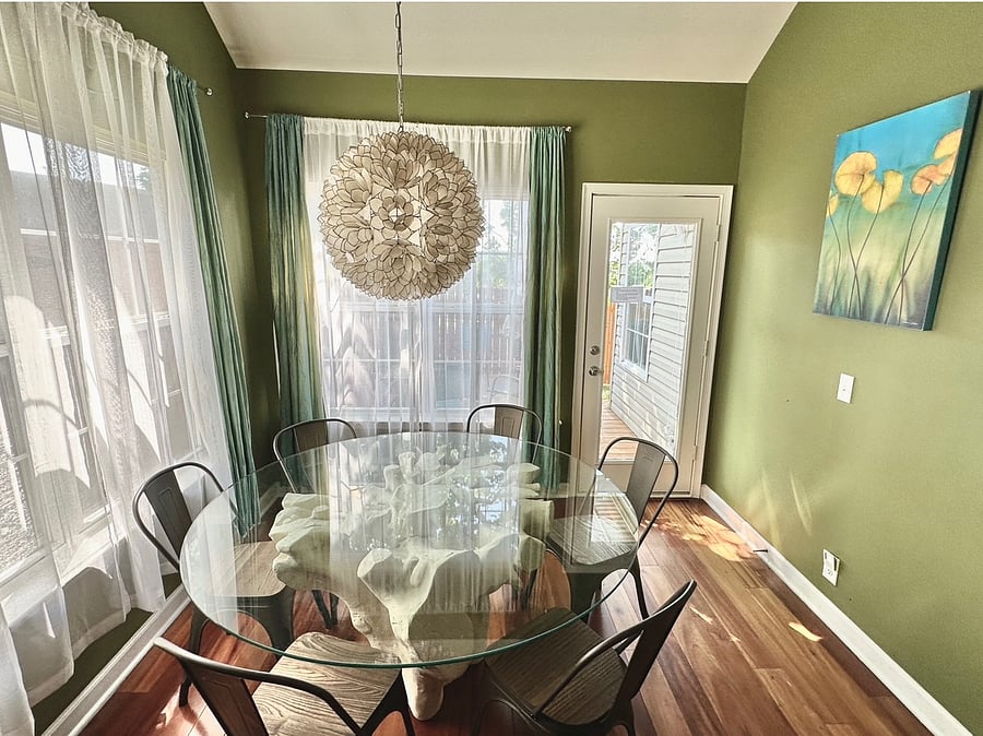 Furnished Finder property 605442_1 photo 9