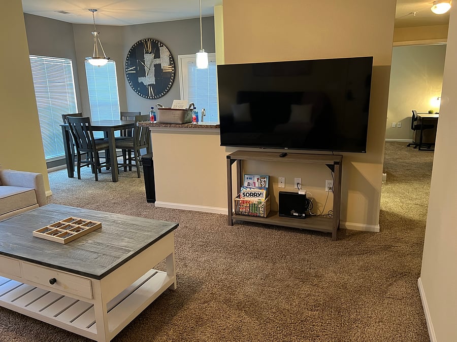 Furnished Finder property 605488_1 photo 6