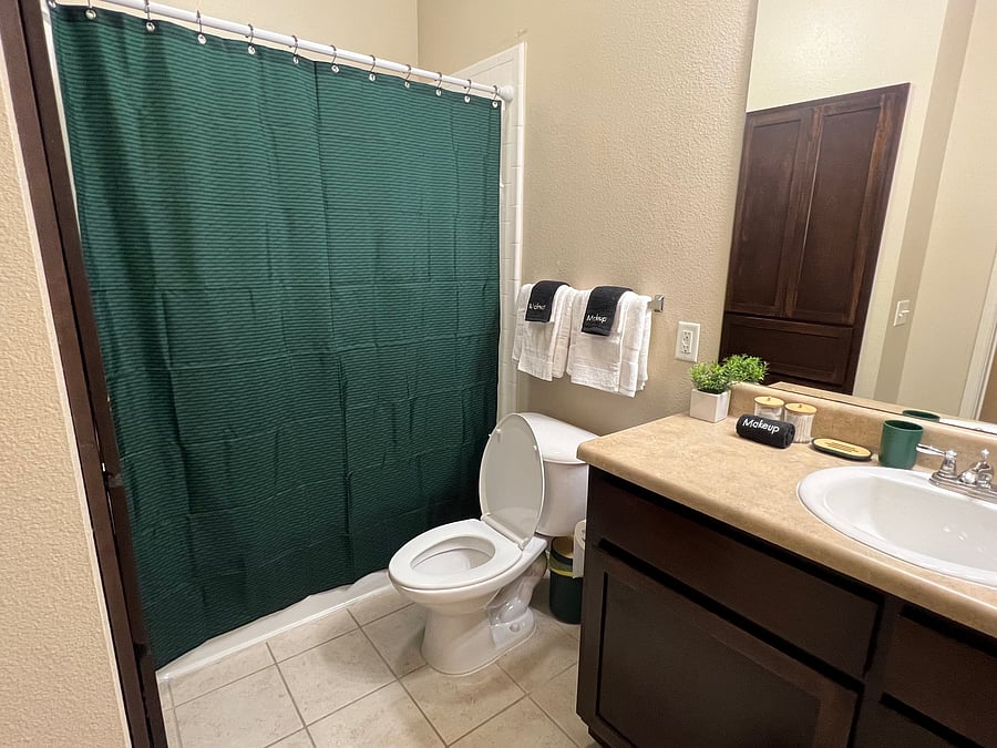 Furnished Finder property 605488_1 photo 17