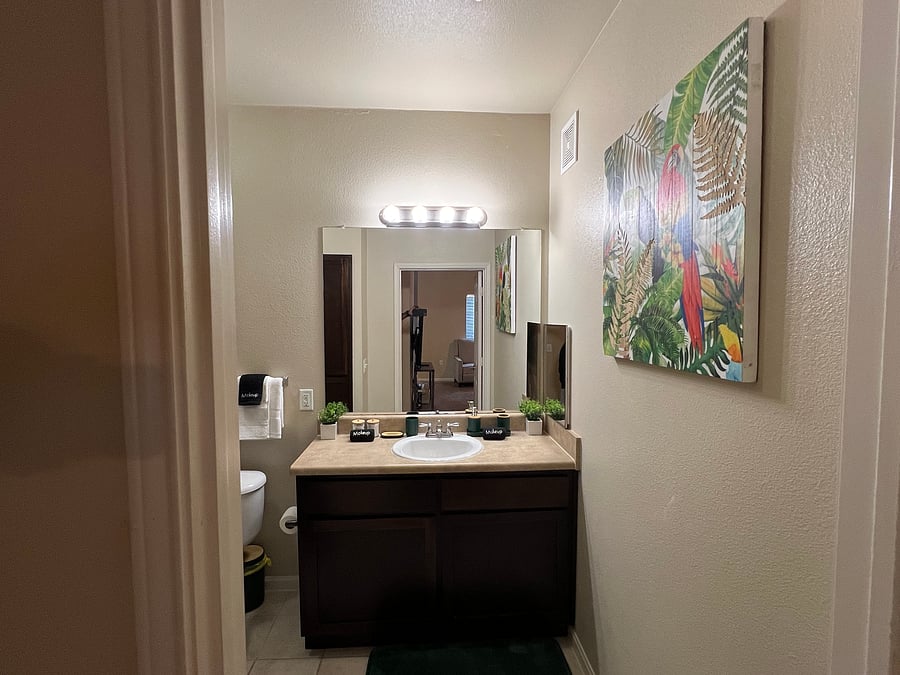Furnished Finder property 605488_1 photo 18