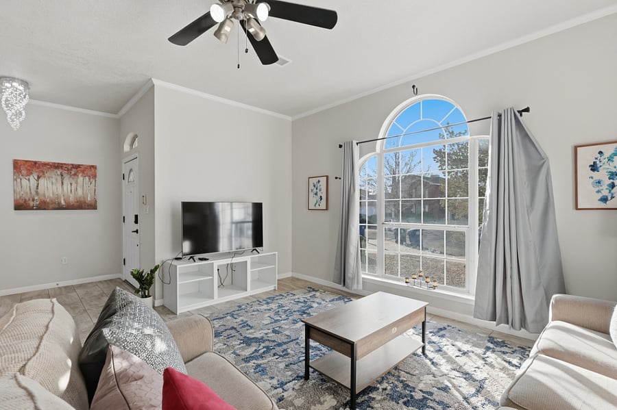 Furnished Finder property 605520_1 photo 3