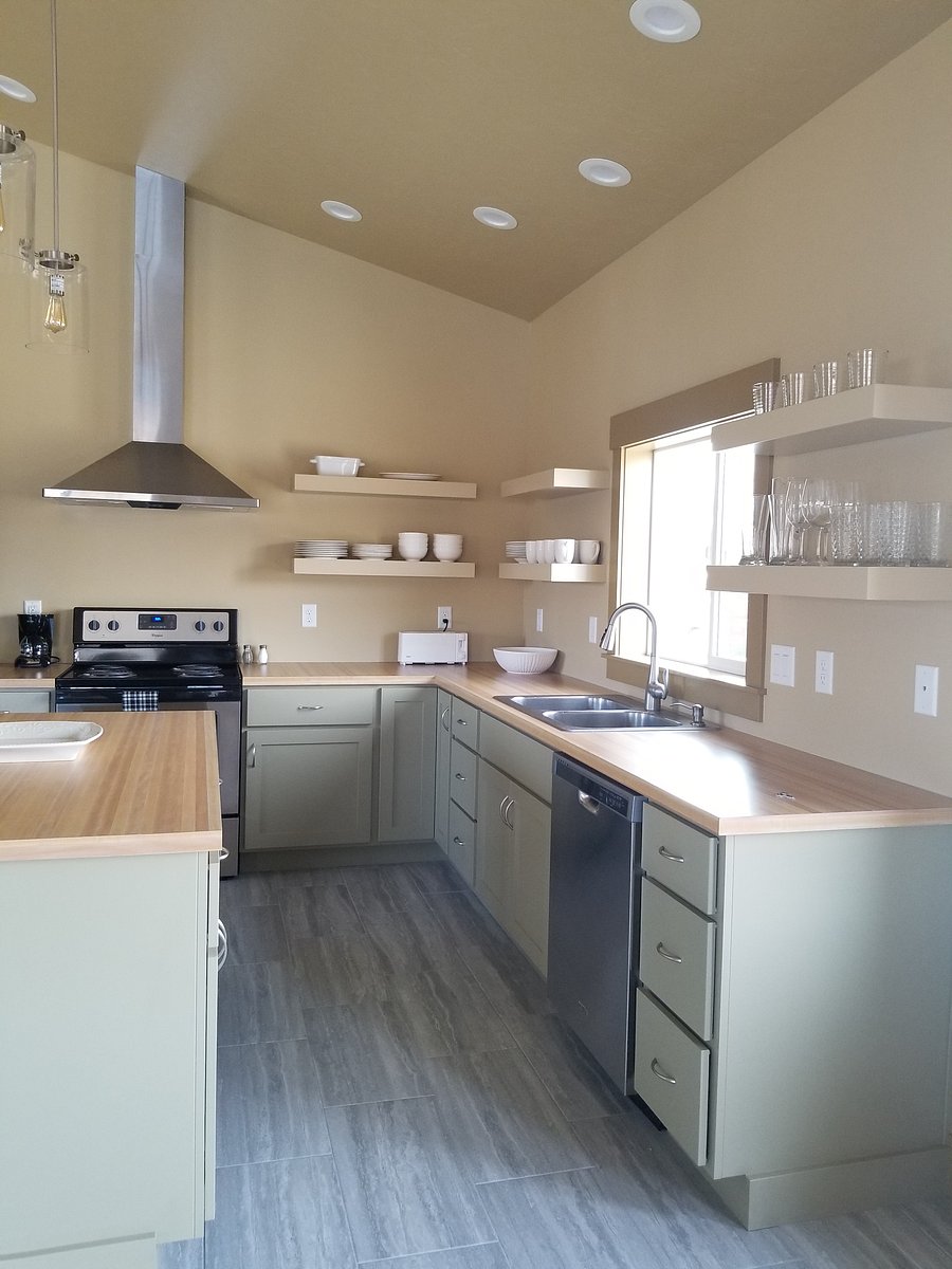 Furnished Finder property 605532_1 photo 8