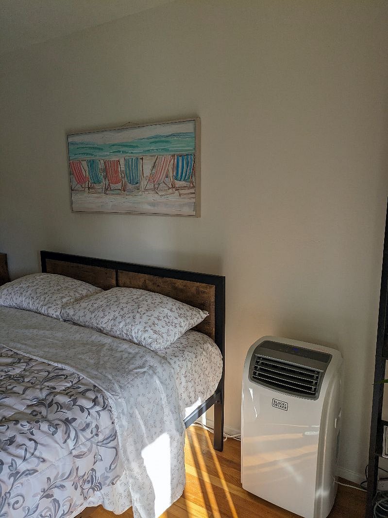 Lanai Room - Queen Size Bed