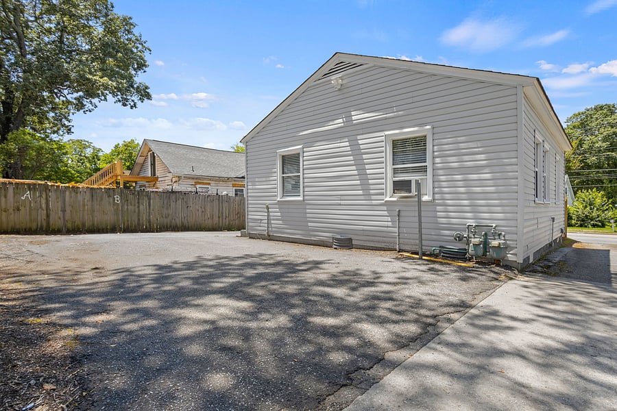 Furnished Finder property 605599_1 photo 17