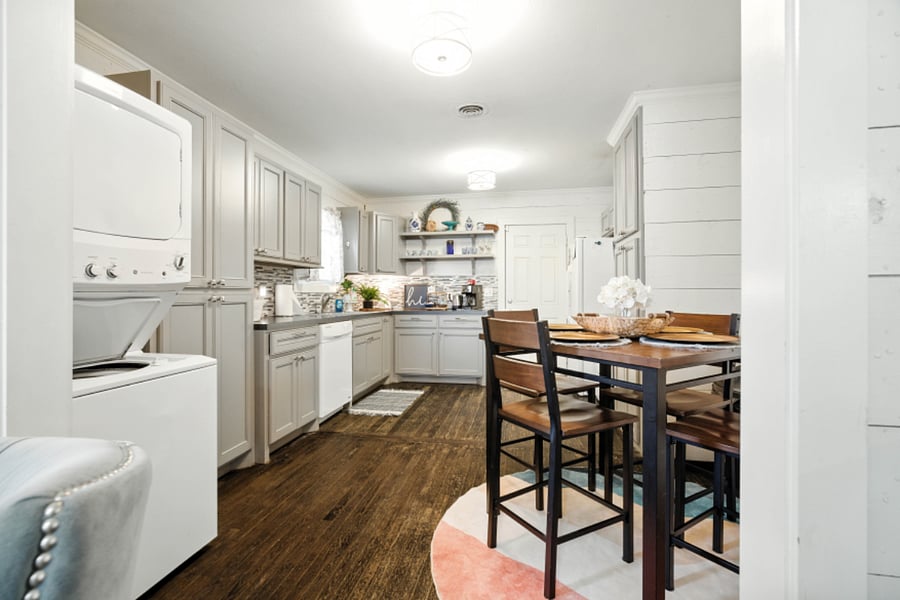 Furnished Finder property 605605_1 photo 15