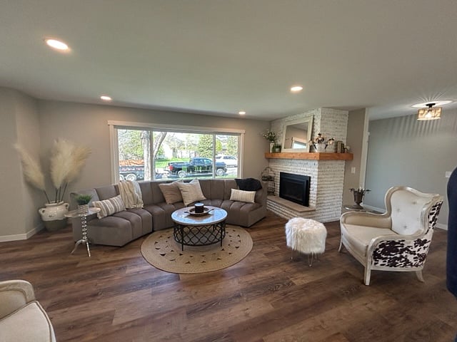 Furnished Finder property 605805_1 photo 4