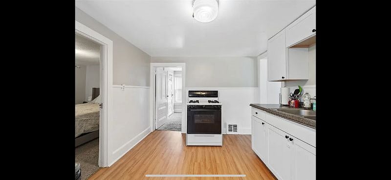 Furnished Finder property 605809_1 photo 8