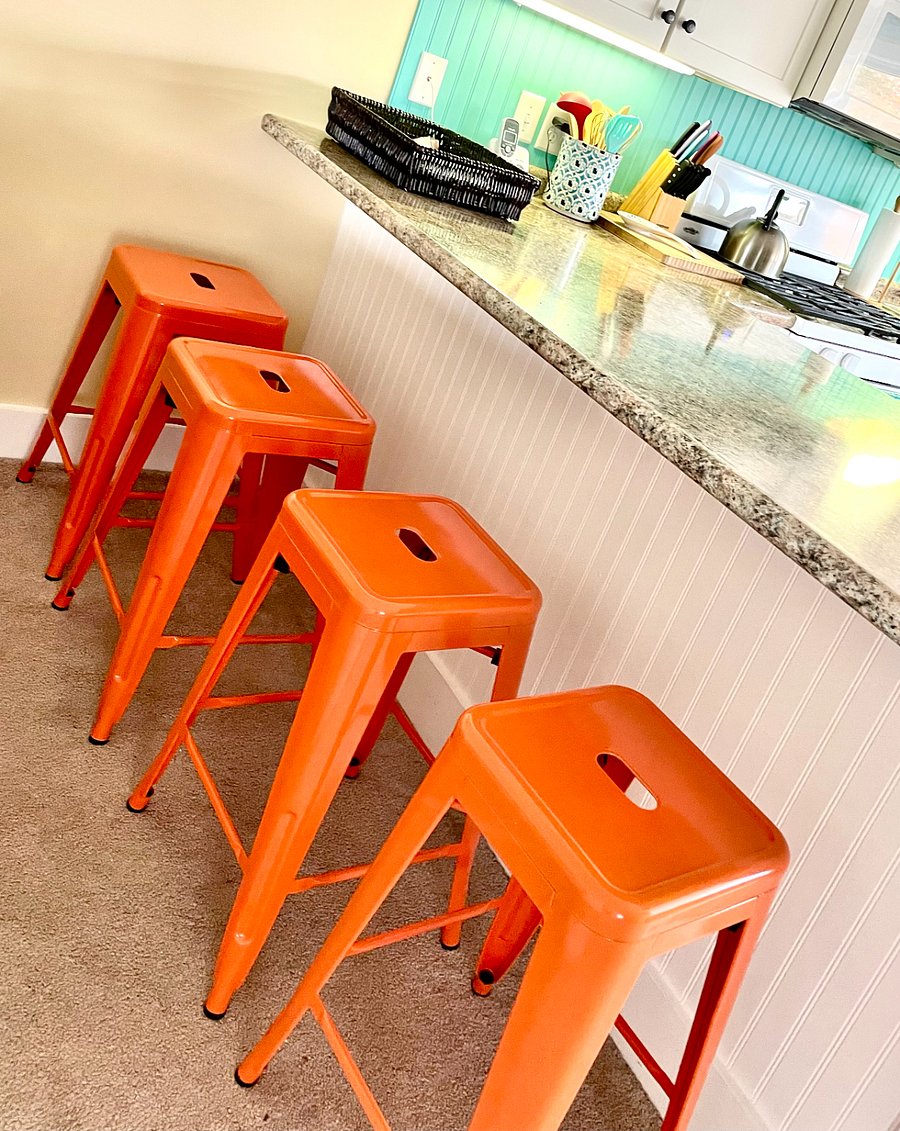 Great spot to eat or set up your lap top as a work space!