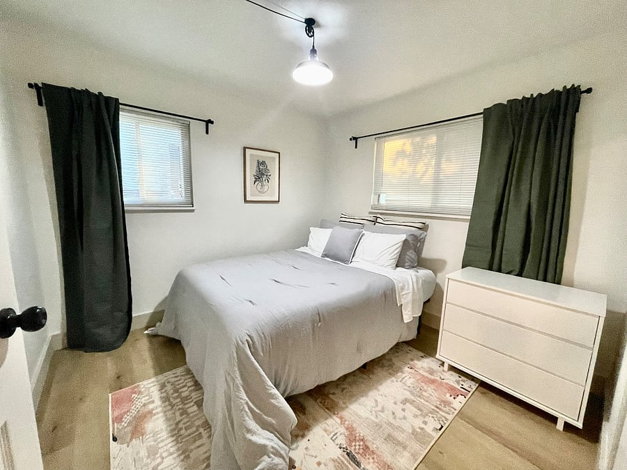 Furnished Finder property 605849_1 photo 16