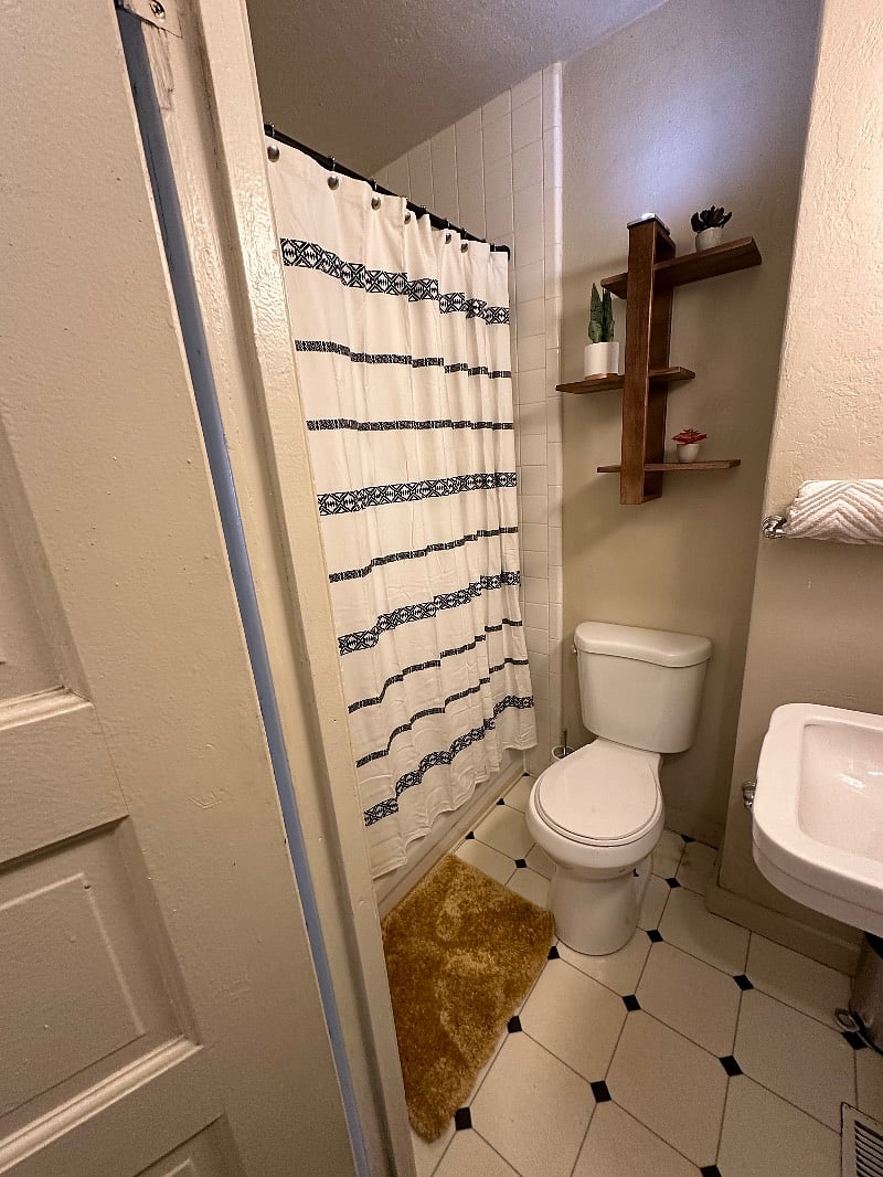 Furnished Finder property 605916_1 photo 16