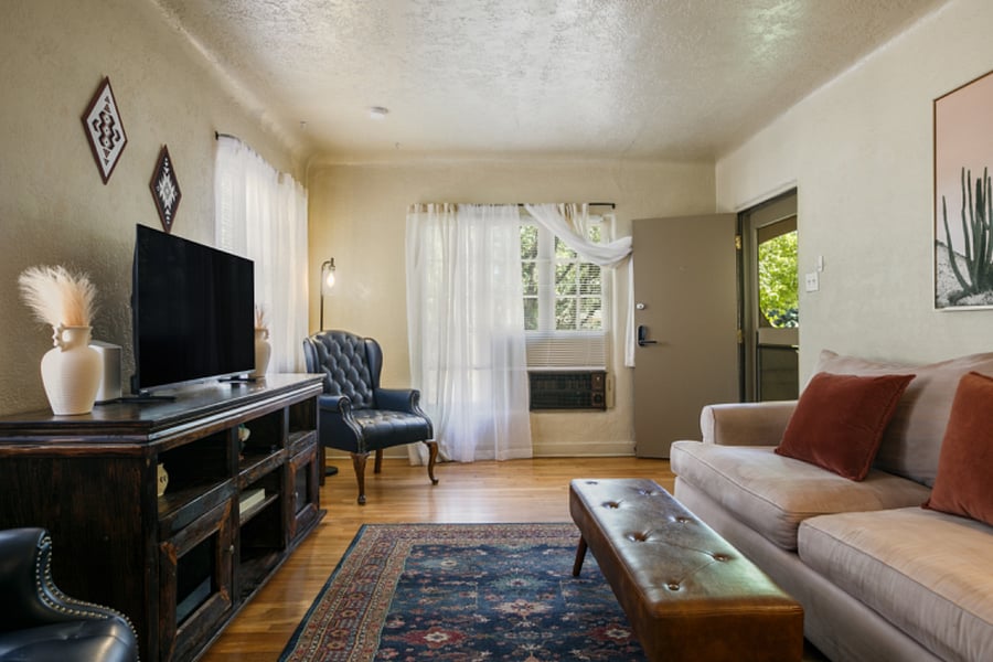 Furnished Finder property 605916_1 photo 6
