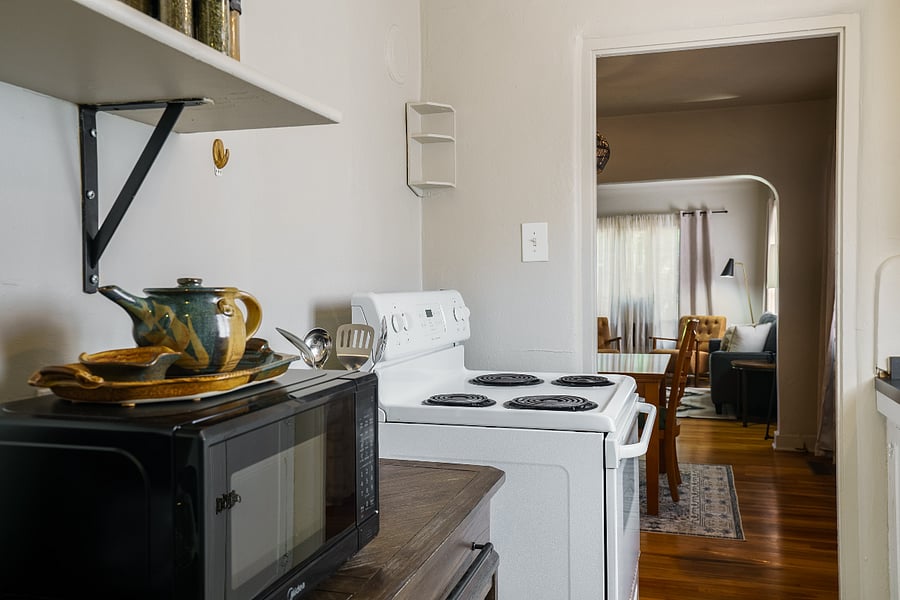 Furnished Finder property 605916_2 photo 10