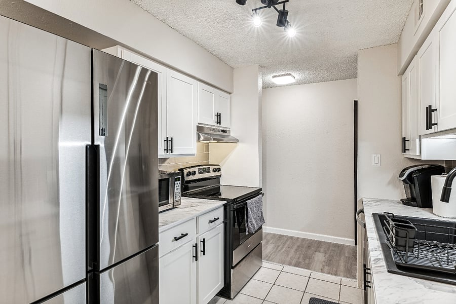 Furnished Finder property 605954_1 photo 3