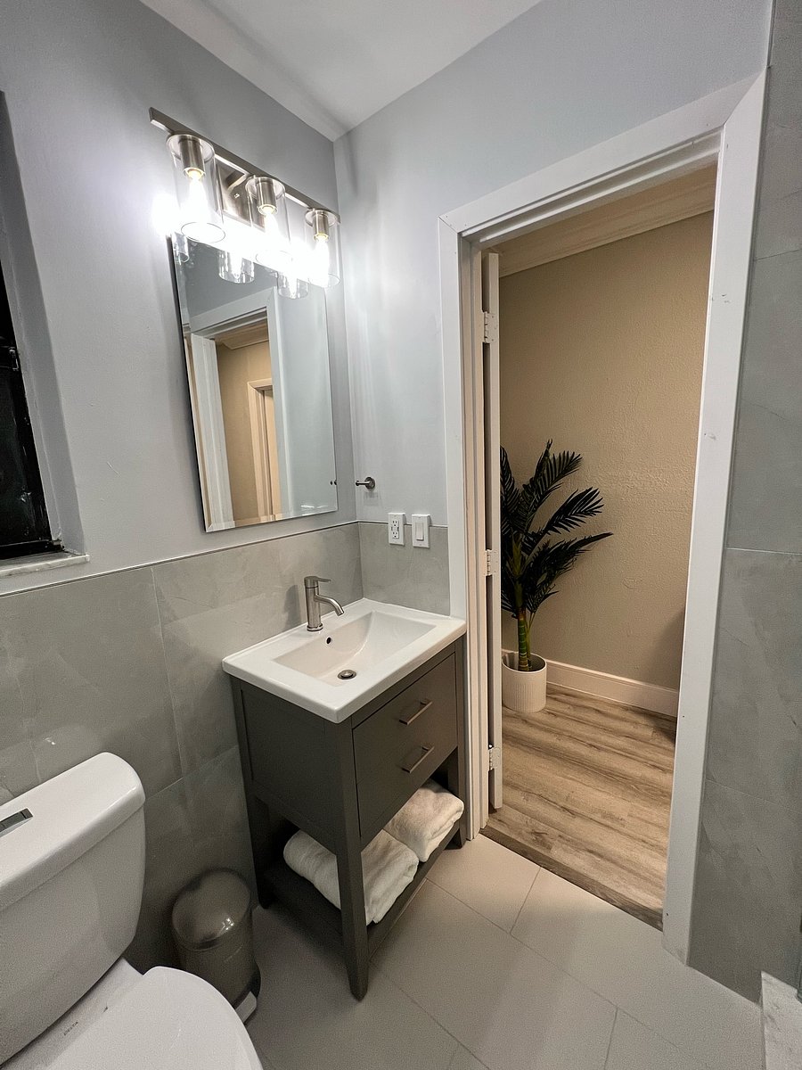 Furnished Finder property 605989_1 photo 17