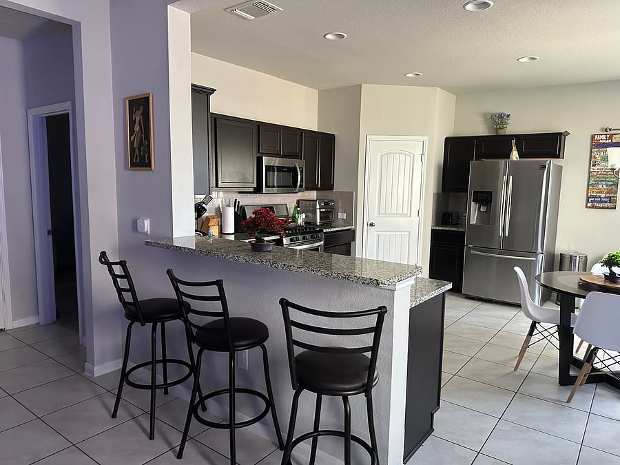 Furnished Finder property 605994_1 photo 3